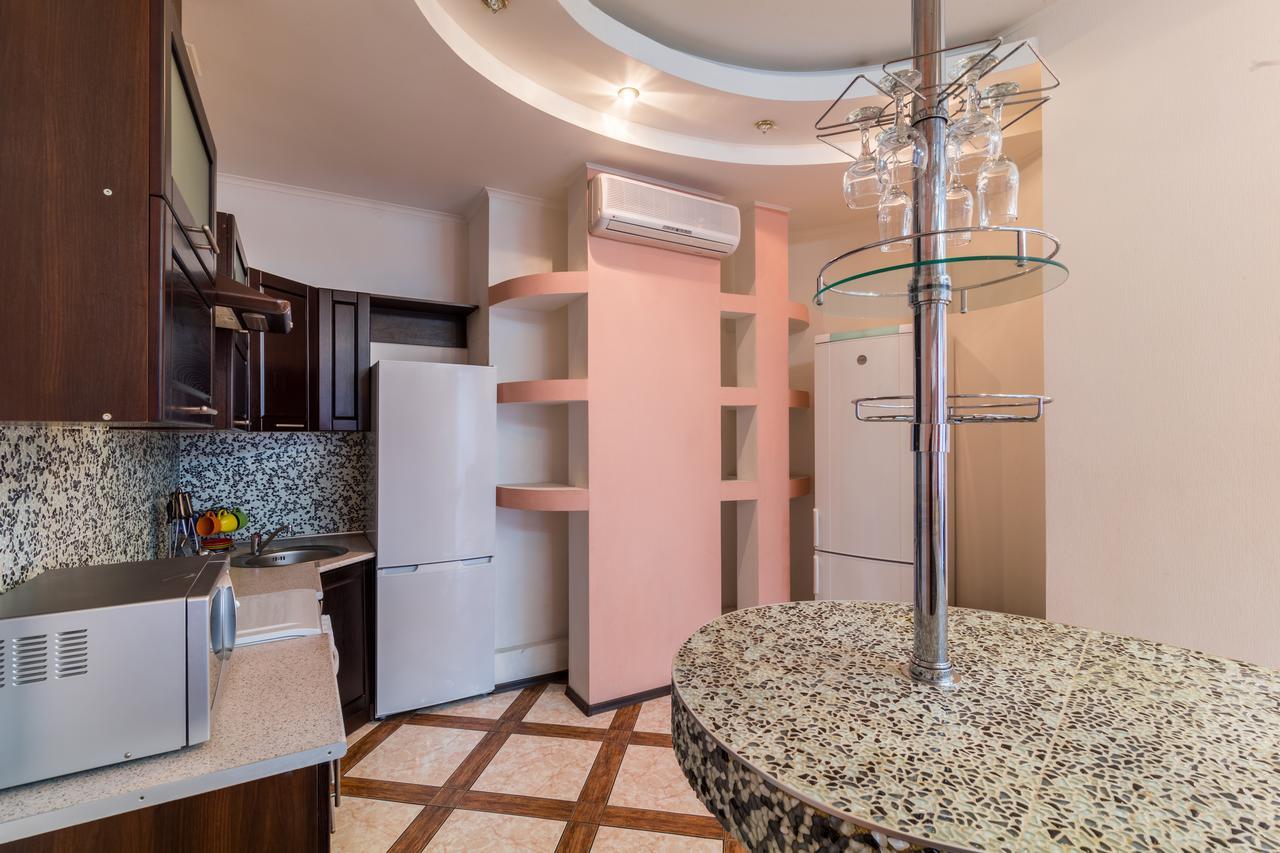 Lux Near Most City With Panoramic Windows Dnipro Bagian luar foto